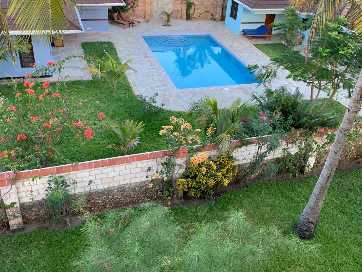 Lions Home Diani Beach Exterior photo