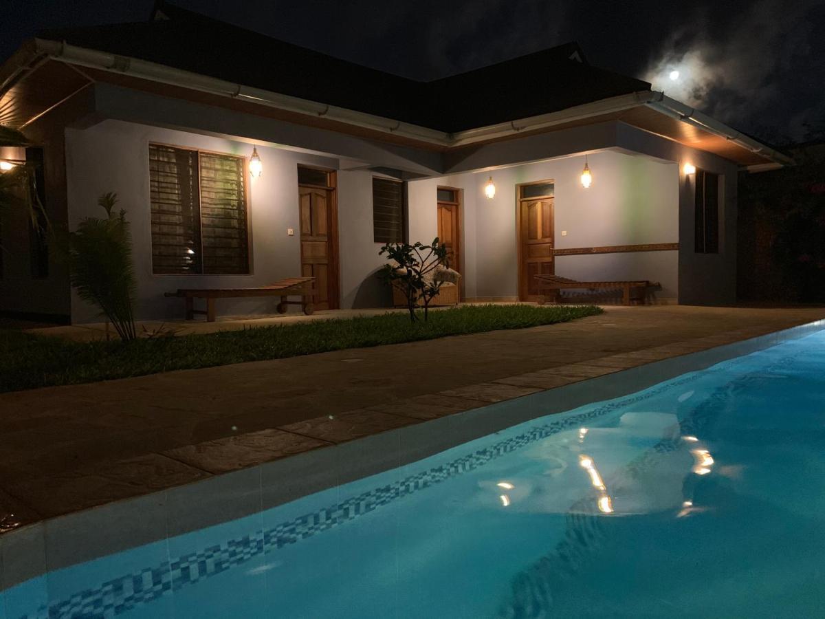 Lions Home Diani Beach Exterior photo