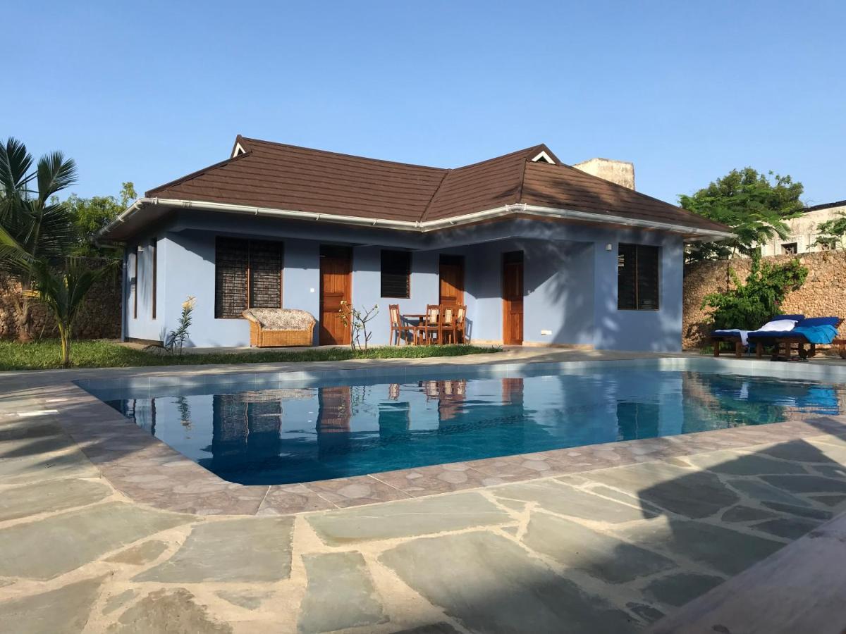 Lions Home Diani Beach Exterior photo