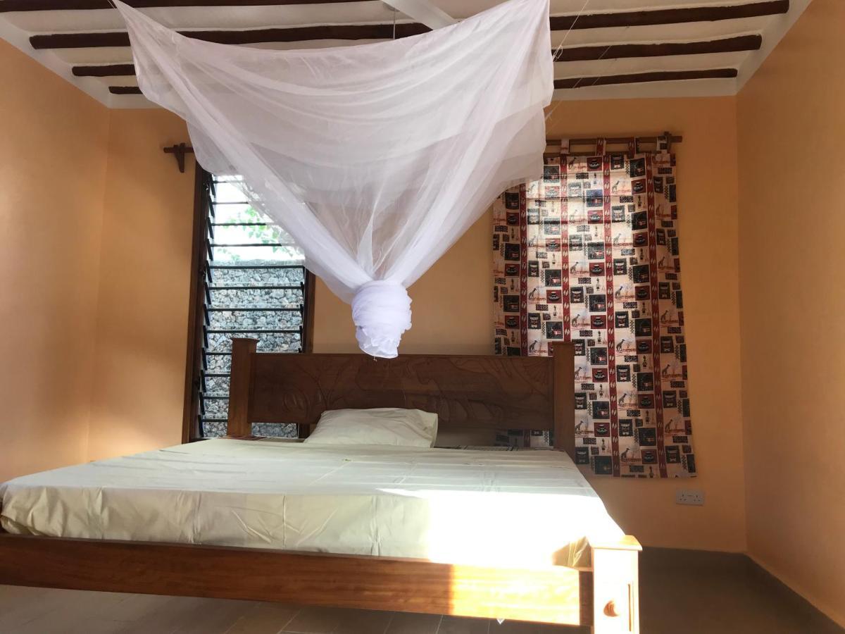 Lions Home Diani Beach Exterior photo
