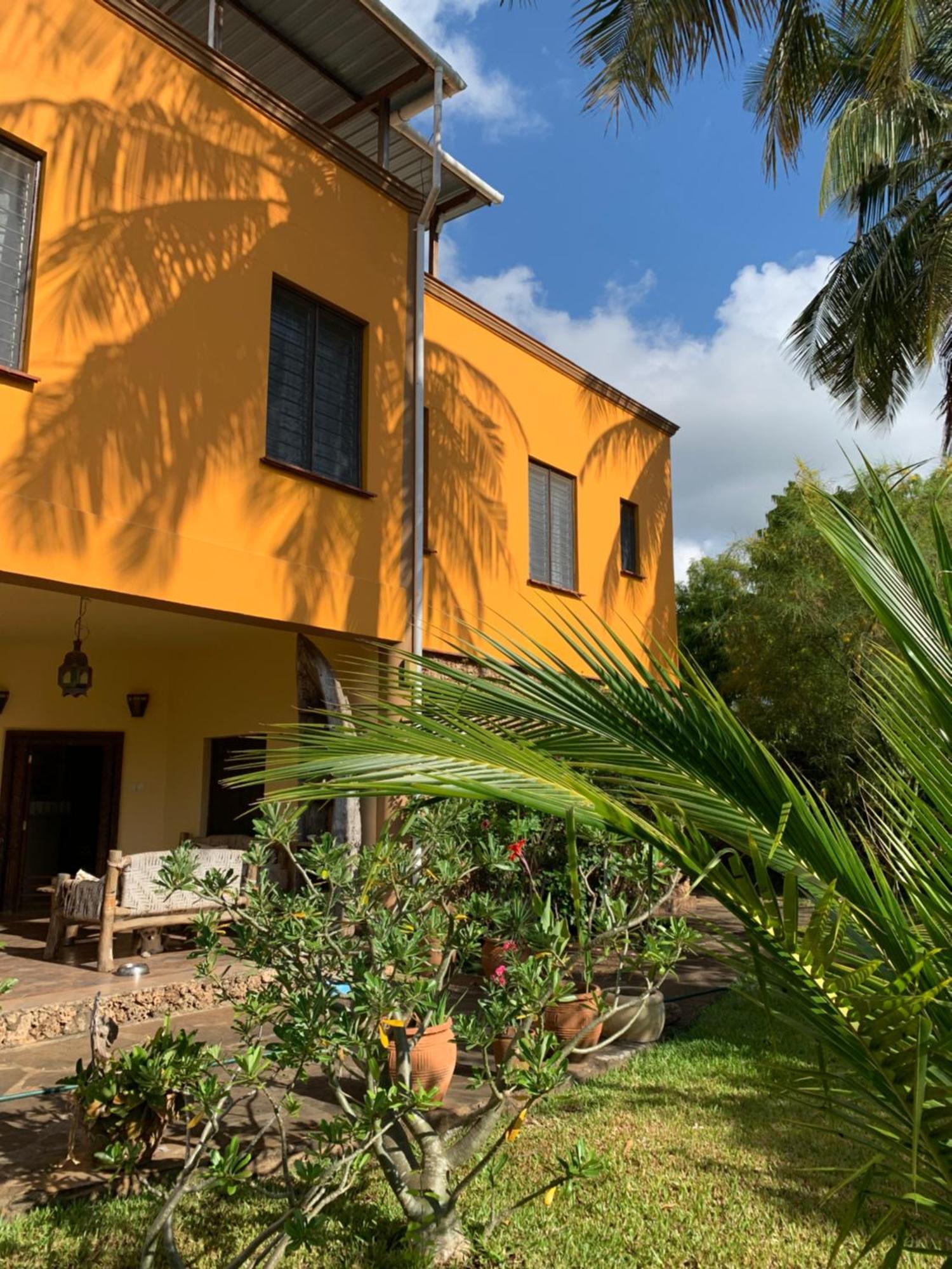 Lions Home Diani Beach Exterior photo